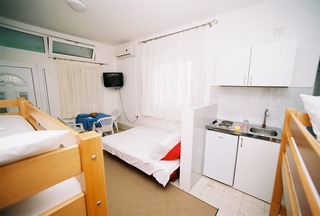 veliki apartman enterijer druga slika